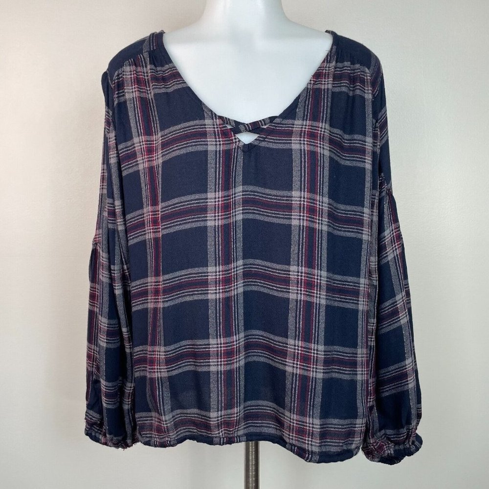 Maurices Top Large Blue Red Plaid Long Sleeve Blouse Women's